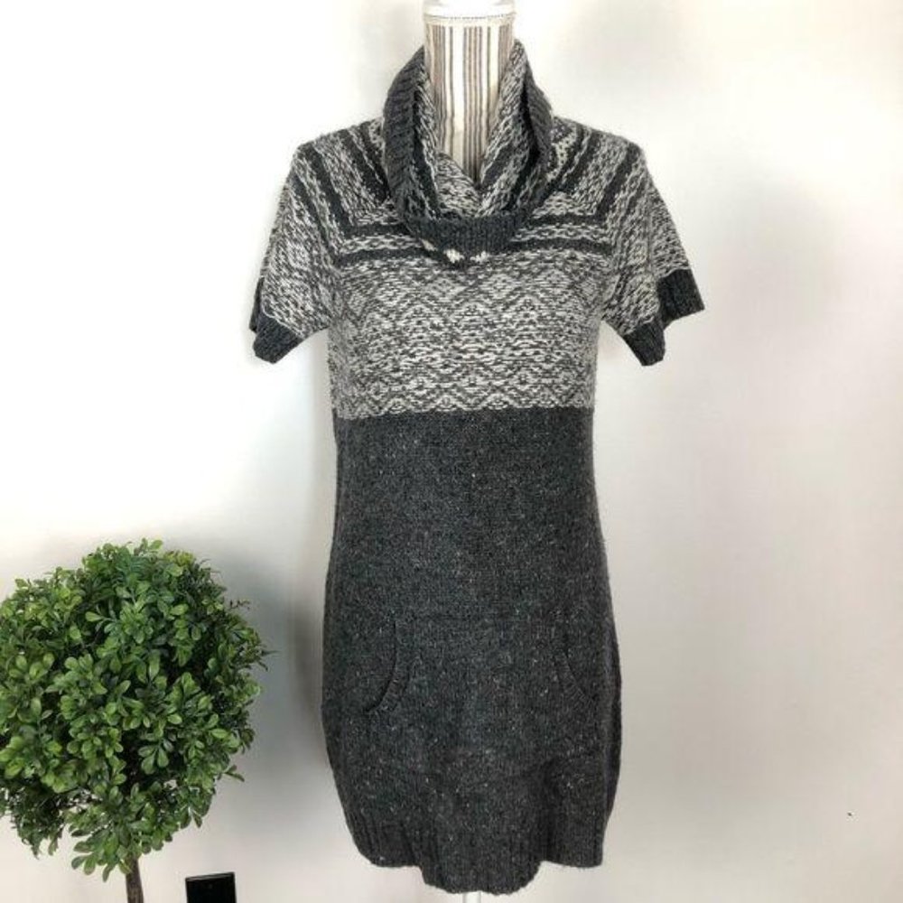 3/$25 Ruff Hewn Medium cowl neck sweater dress